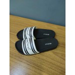 SLIDE RIP CURL BRANCO COM O SOLADO PRETO